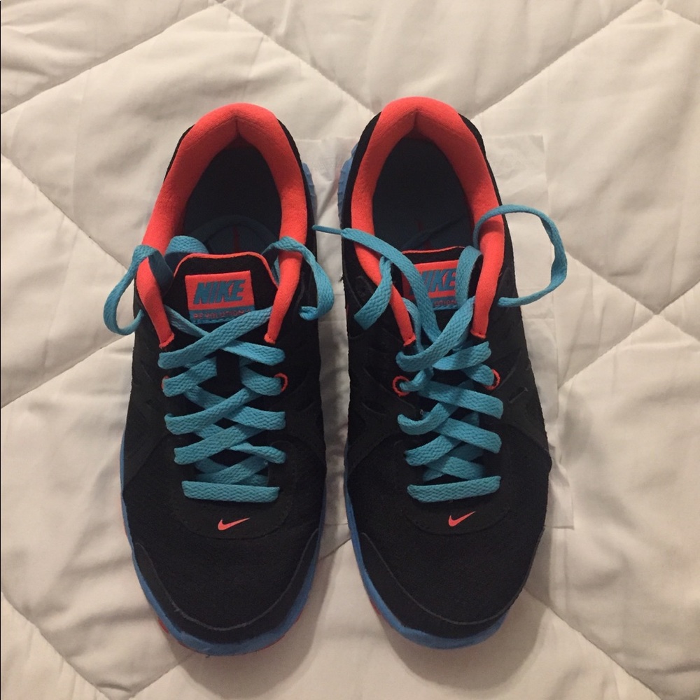 Nike Revolution2 sneakers