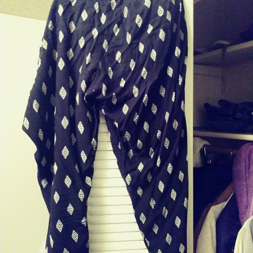 Pants - Picture 6 of 8