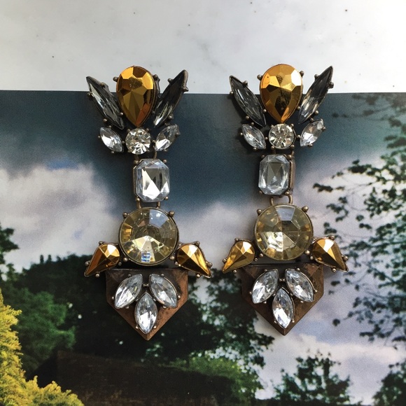 "Aspyn" Earrings || Gold & Clear Crystal Statement - Picture 3 of 9