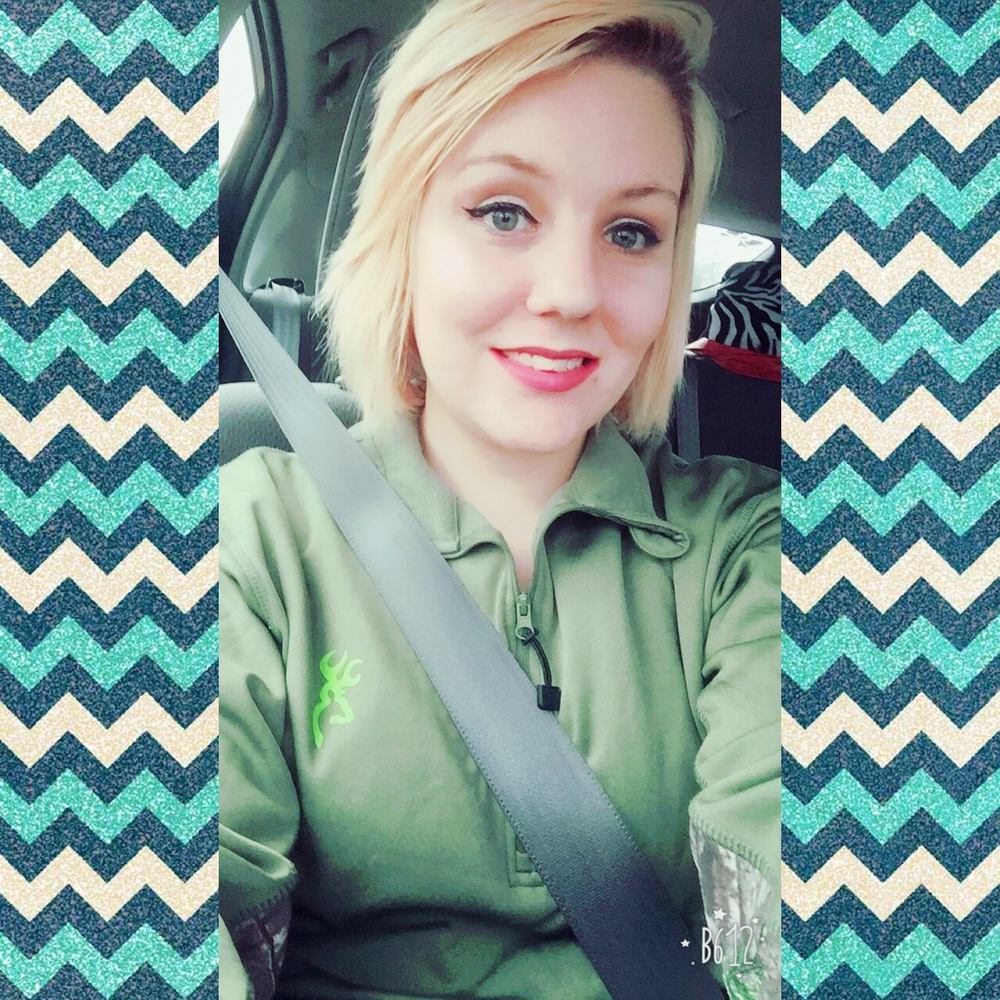 Meet your Posher, Ashley