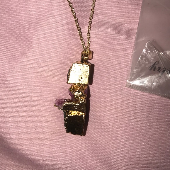 Necklace w/ Colored Textured Druzy Stone Pendant - Picture 3 of 8