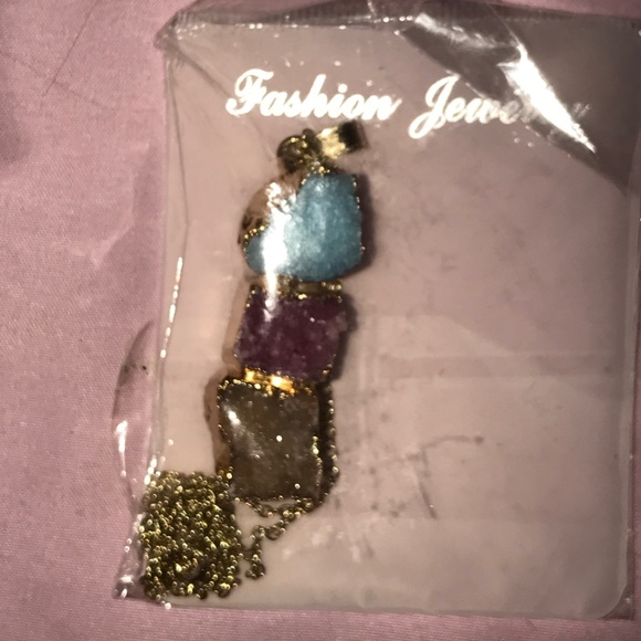 Necklace w/ Colored Textured Druzy Stone Pendant - Picture 6 of 8