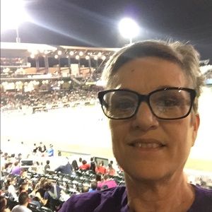 Meet your Posher, Vicki