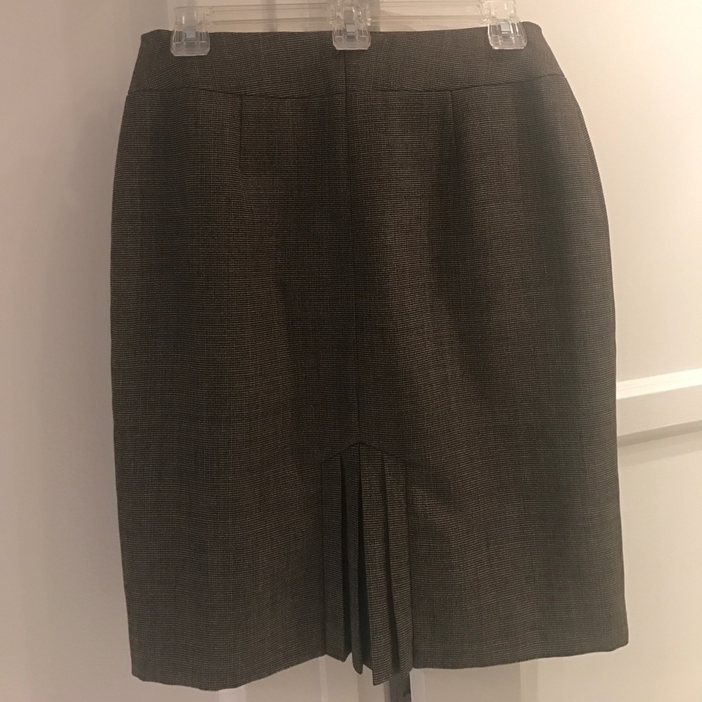 Polyester Work Skirt - Picture 2 of 3