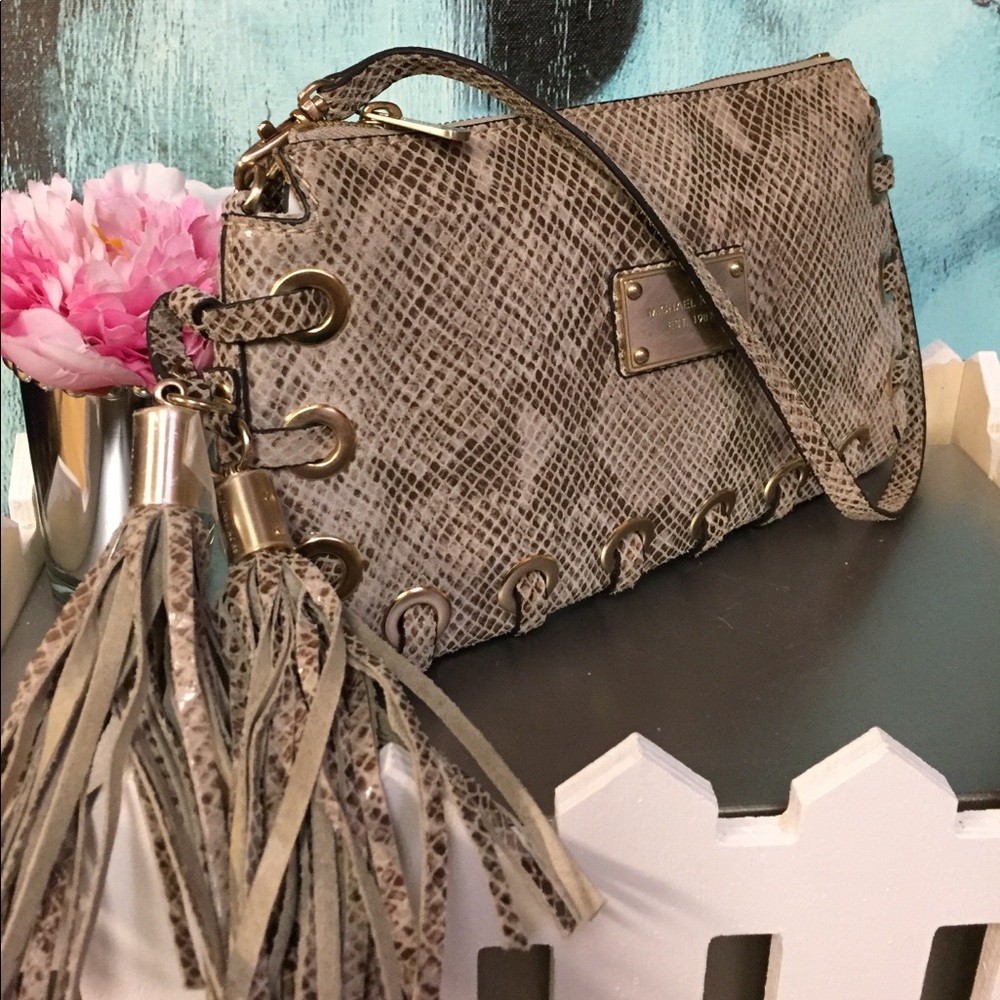 Michael Kors Shoulder/Clutch