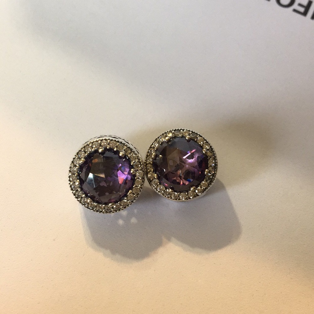 🌸Authentic authentic purple charms🌸