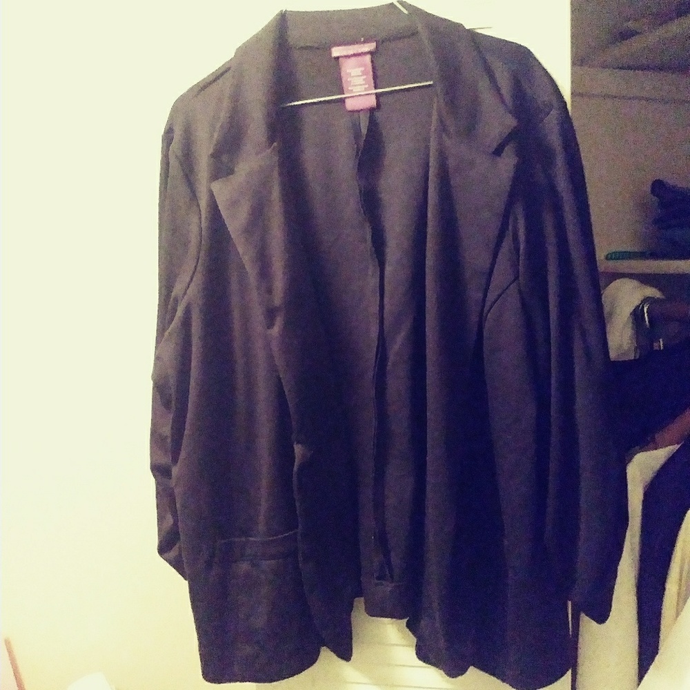 5 jackets - Picture 3 of 5