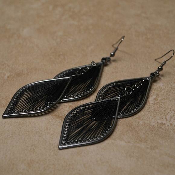 Gorgeous Black Bohemian Earrings - Picture 2 of 5