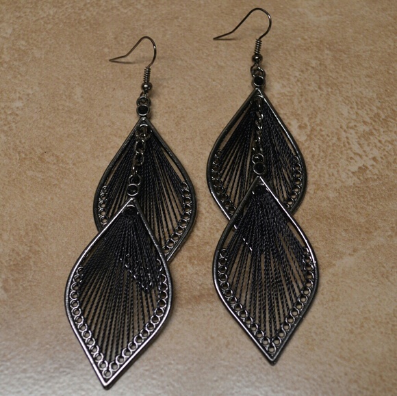 Gorgeous Black Bohemian Earrings - Picture 3 of 5
