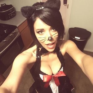 Meet your Posher, Christy