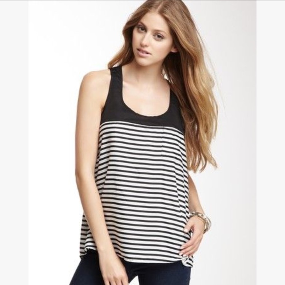 Striped tank by Pleione