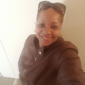 Meet your Posher, Roberta