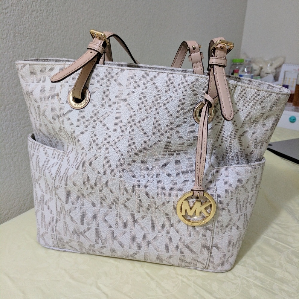 Michael Kors Jet Set Logo Tote Bag