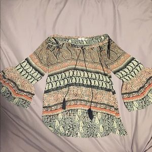 Flowy shirt size Small