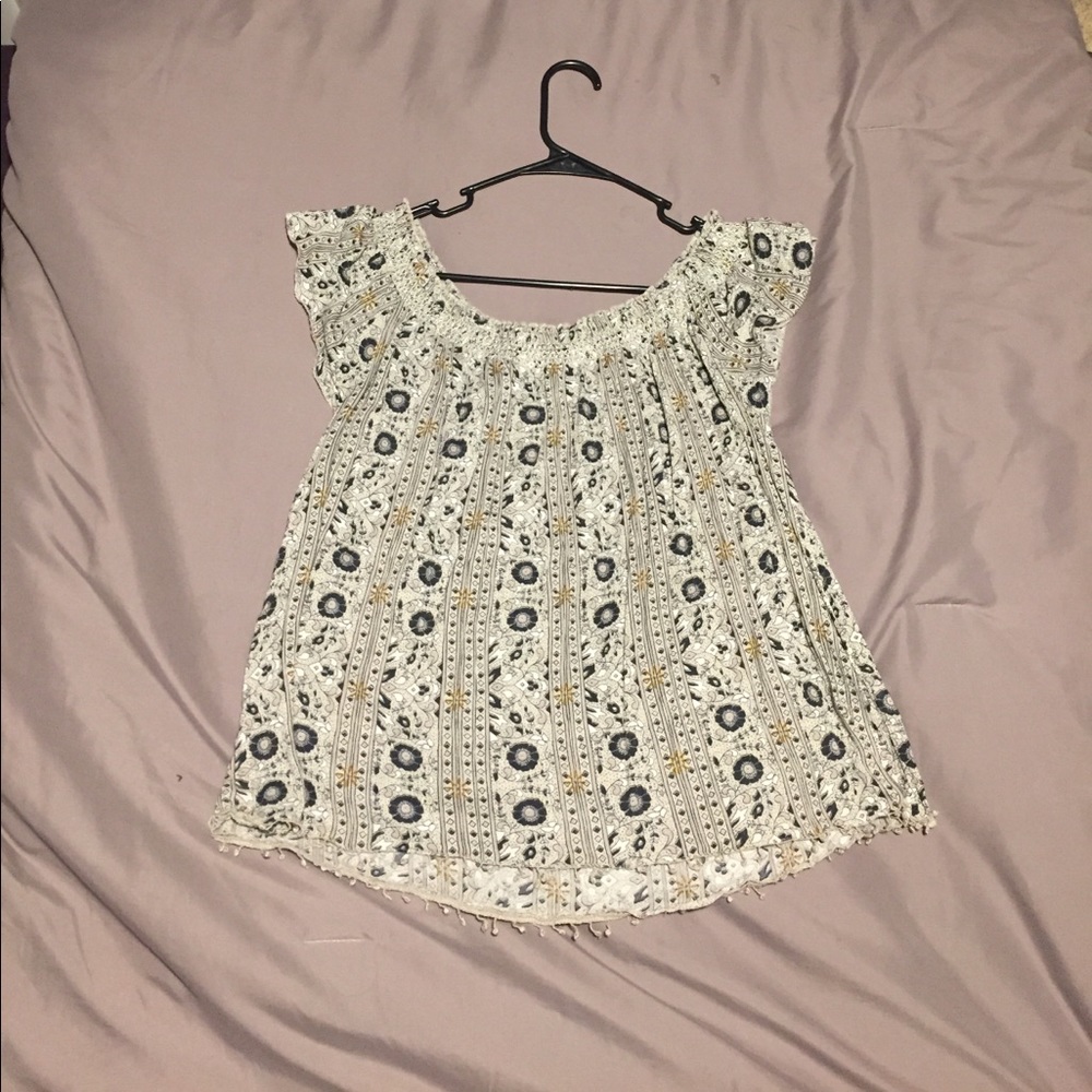 American eagle off the shoulder top