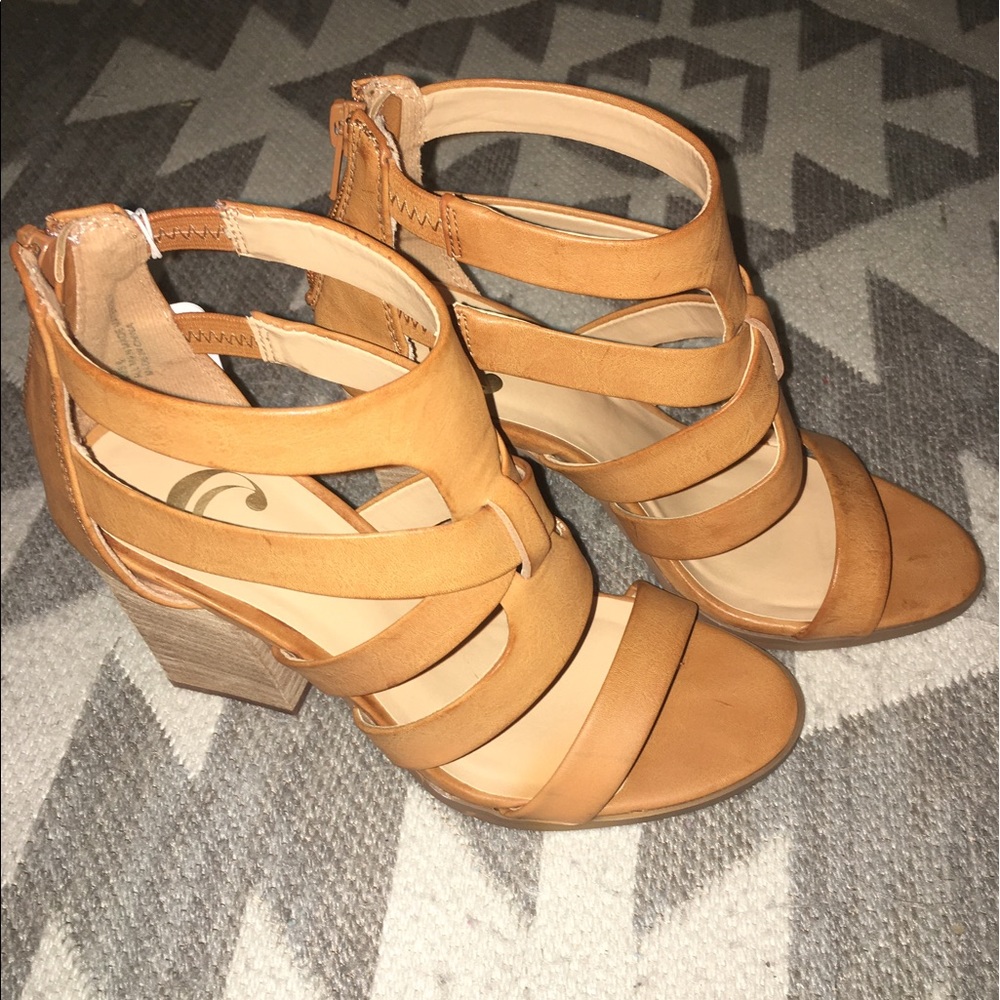 Charming Charlie Wedges