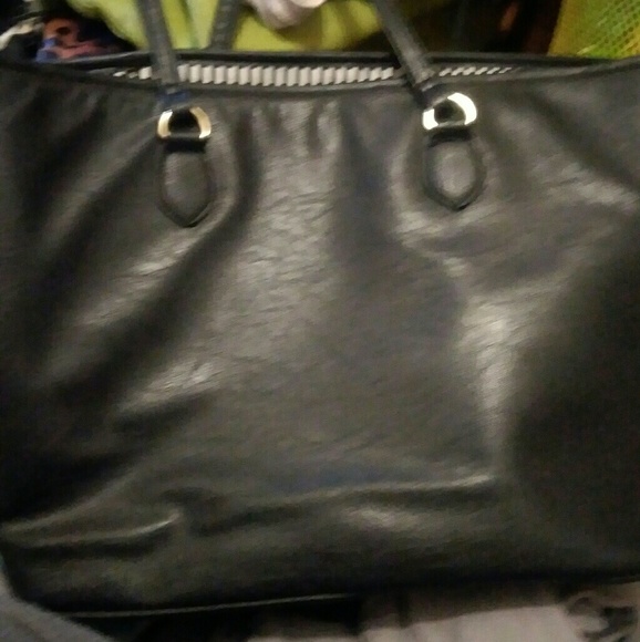 Purse - Picture 2 of 3
