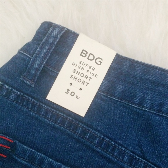 BDG Super High Rise Short Shorts - Picture 4 of 4