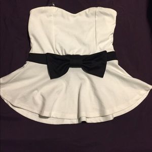 Cute strapless top with a bow in front