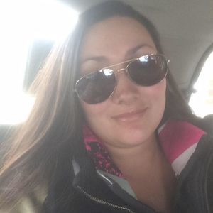 Meet your Posher, Cassandra