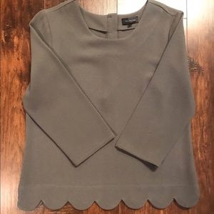 The Limited XS Scallop Grey Blouse