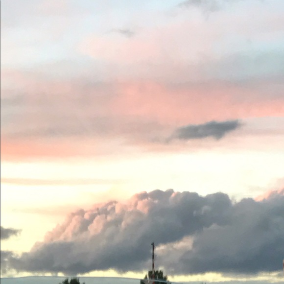 Meet your Posher, Josh - Picture 1 of 1