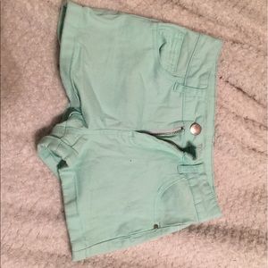 Refuge shorts
