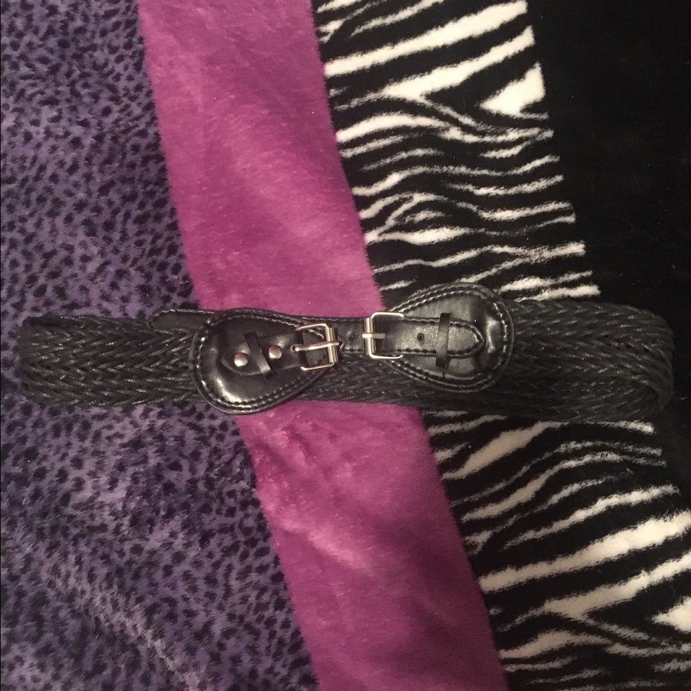 Woven waist belt