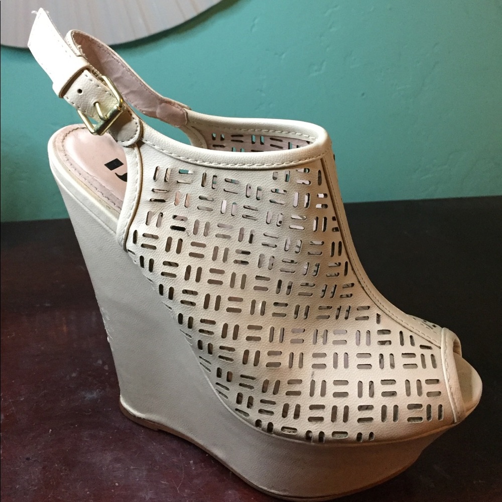 White wedges!!
