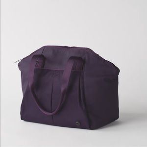 Lululemon Free to Be Bag in Deep Zinfandel