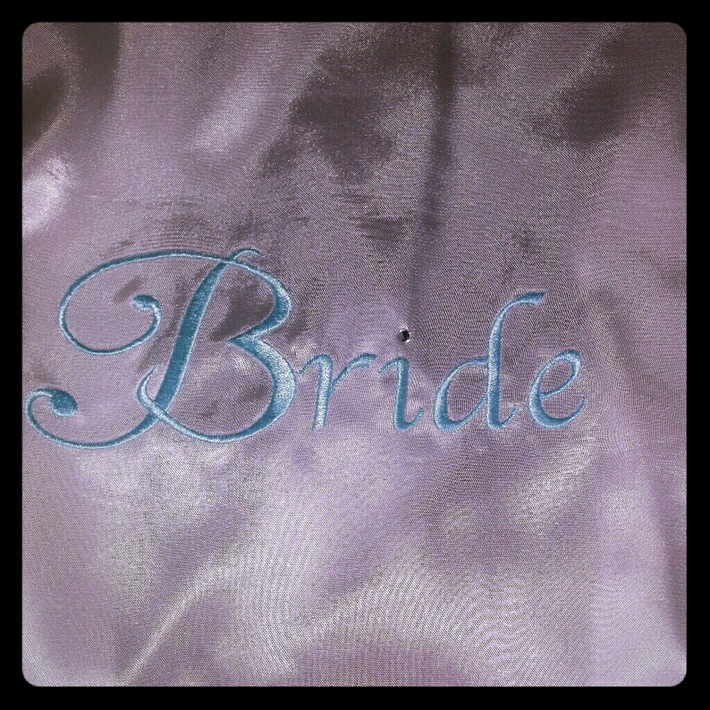 ***SOLD*** NWT BRIDE ROBE