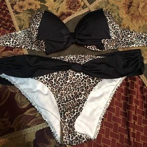 Victoria's Secret leopard bow bikini