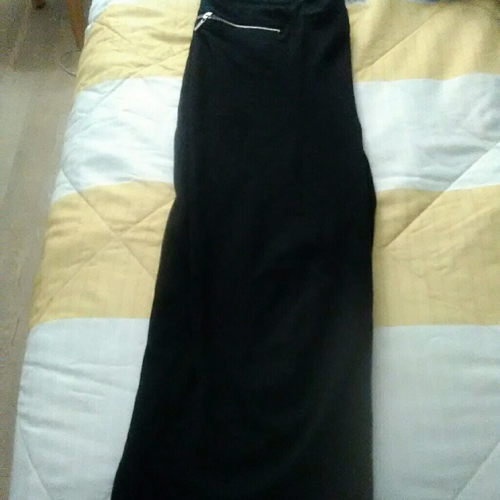 Black Jeans