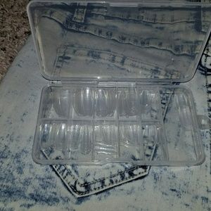 Fake clear nails + free surprise gift