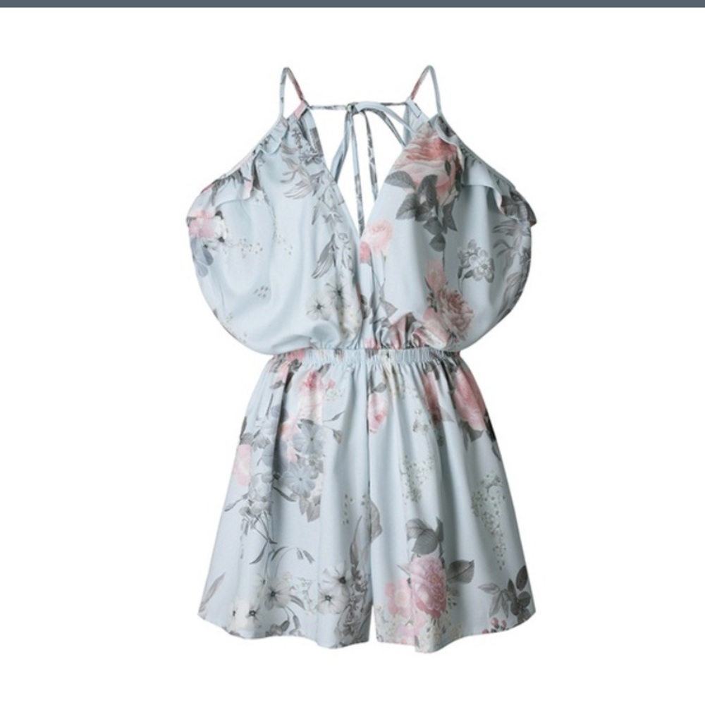 🦋 FLASH SALE 💟 FLORAL RUFFLE ROMPER - Picture 4 of 7