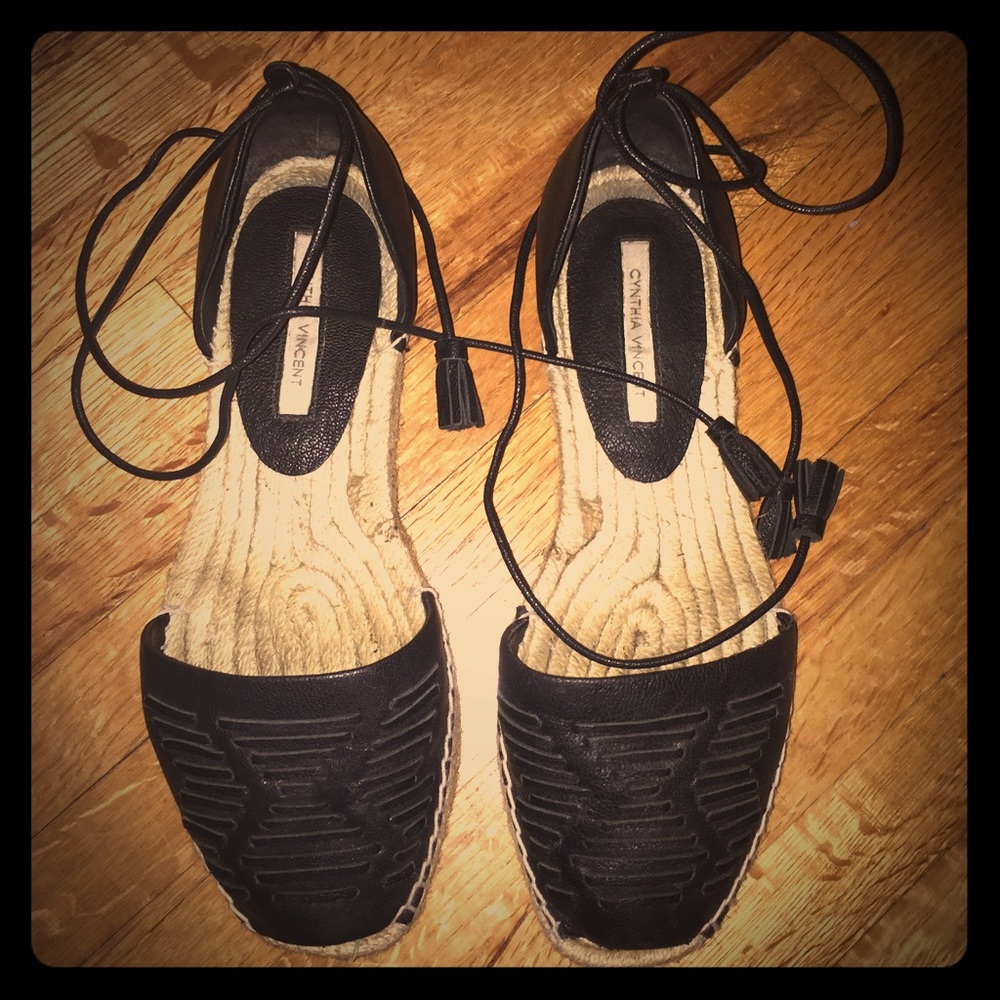 Cynthia Vincent leather espadrilles 🌊☀️