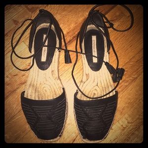 Cynthia Vincent leather espadrilles 🌊☀️