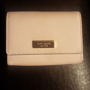 💞 LAST CALL 💞 Kate Spade Business card holder