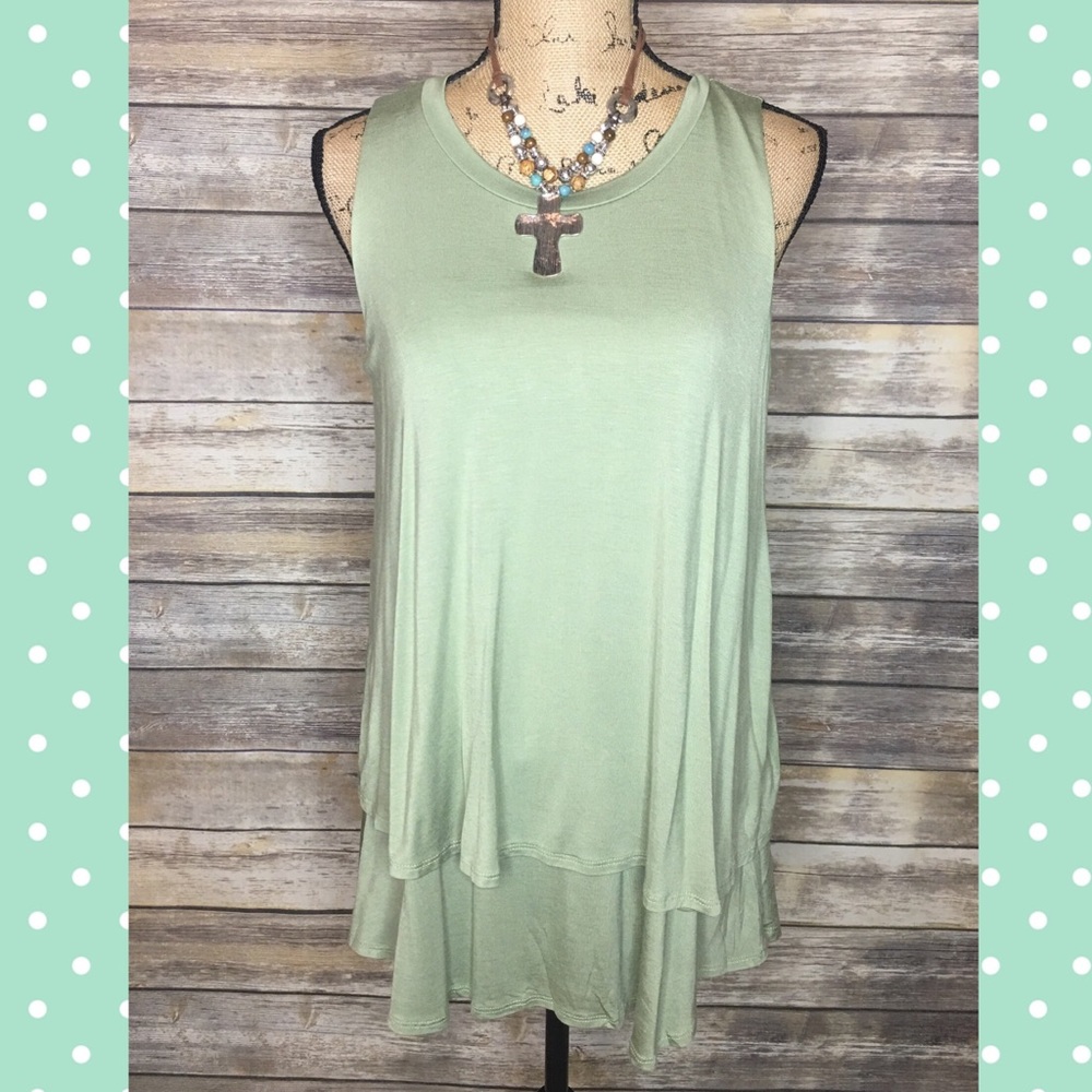 Agnes and Dora Tiered tank Top
