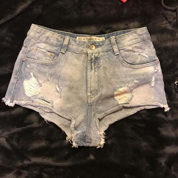 Zara Pants - Zara cheeky denim shorts size 4