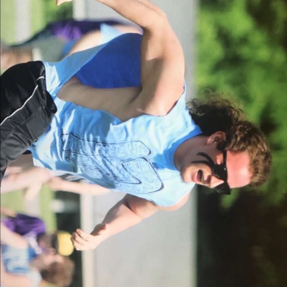 Meet your Posher, Aaron - Picture 1 of 1
