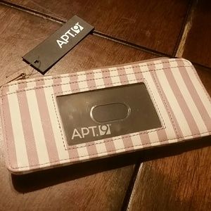 💜💙💚 Buy One Get One FREE on everything 💜💙💚