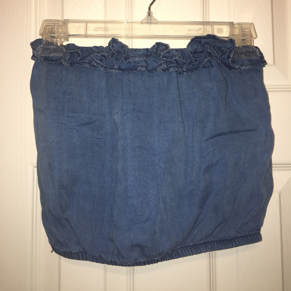 UO Ruffle Chambray Tube Top - Picture 2 of 3