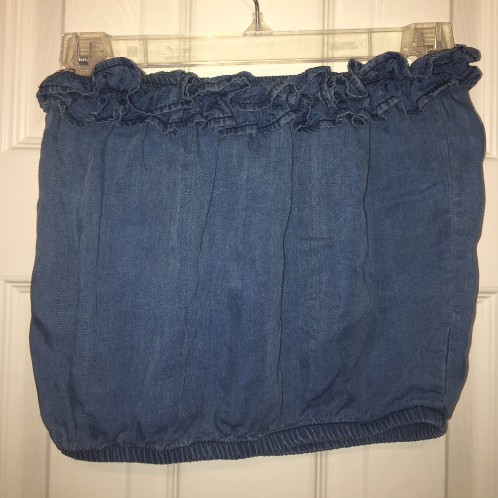 UO Ruffle Chambray Tube Top - Picture 3 of 3