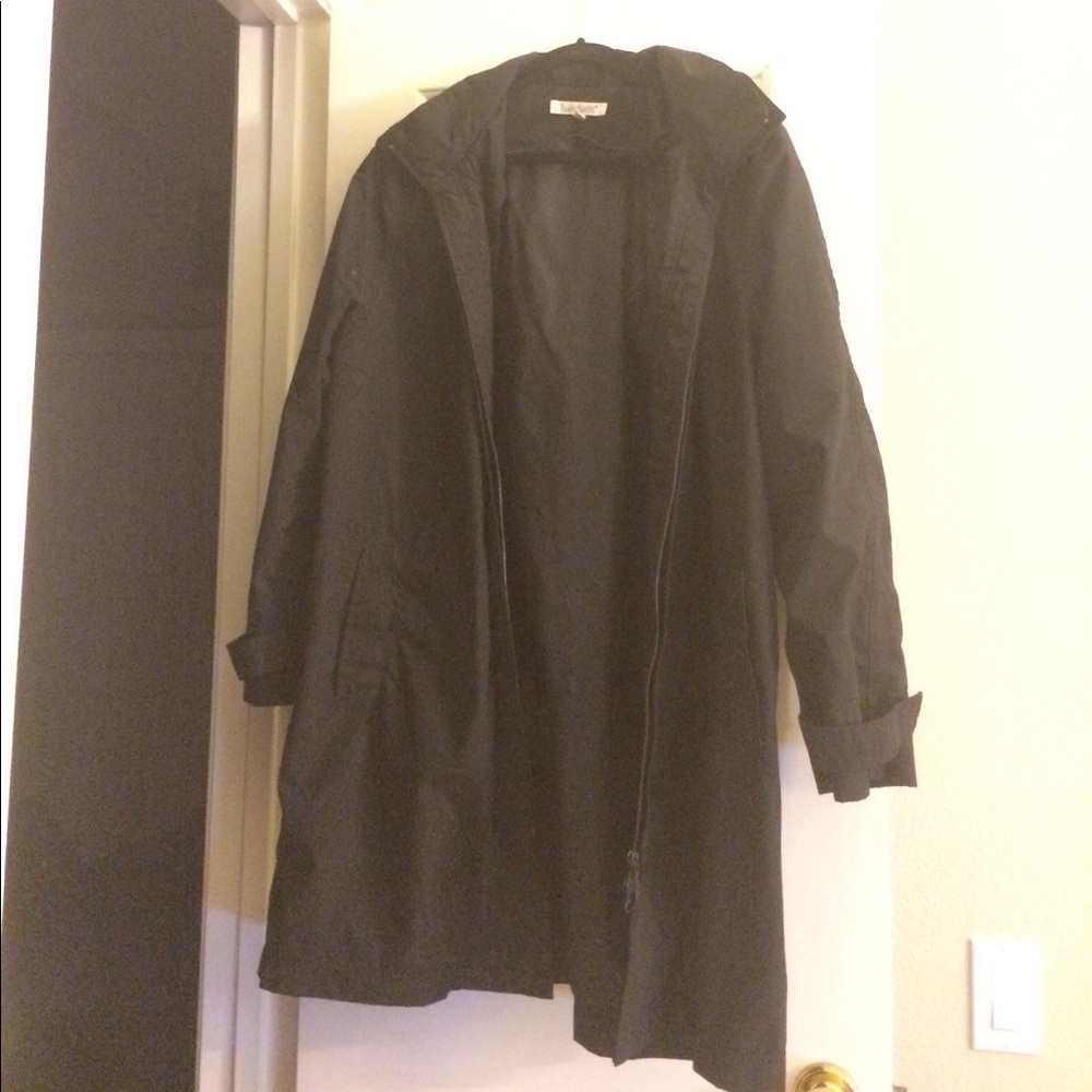 Travel Smith Black Jacket