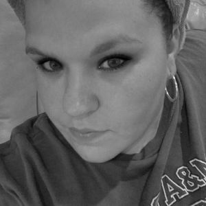 Meet your Posher, Chealsae