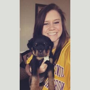 Meet your Posher, Kayla