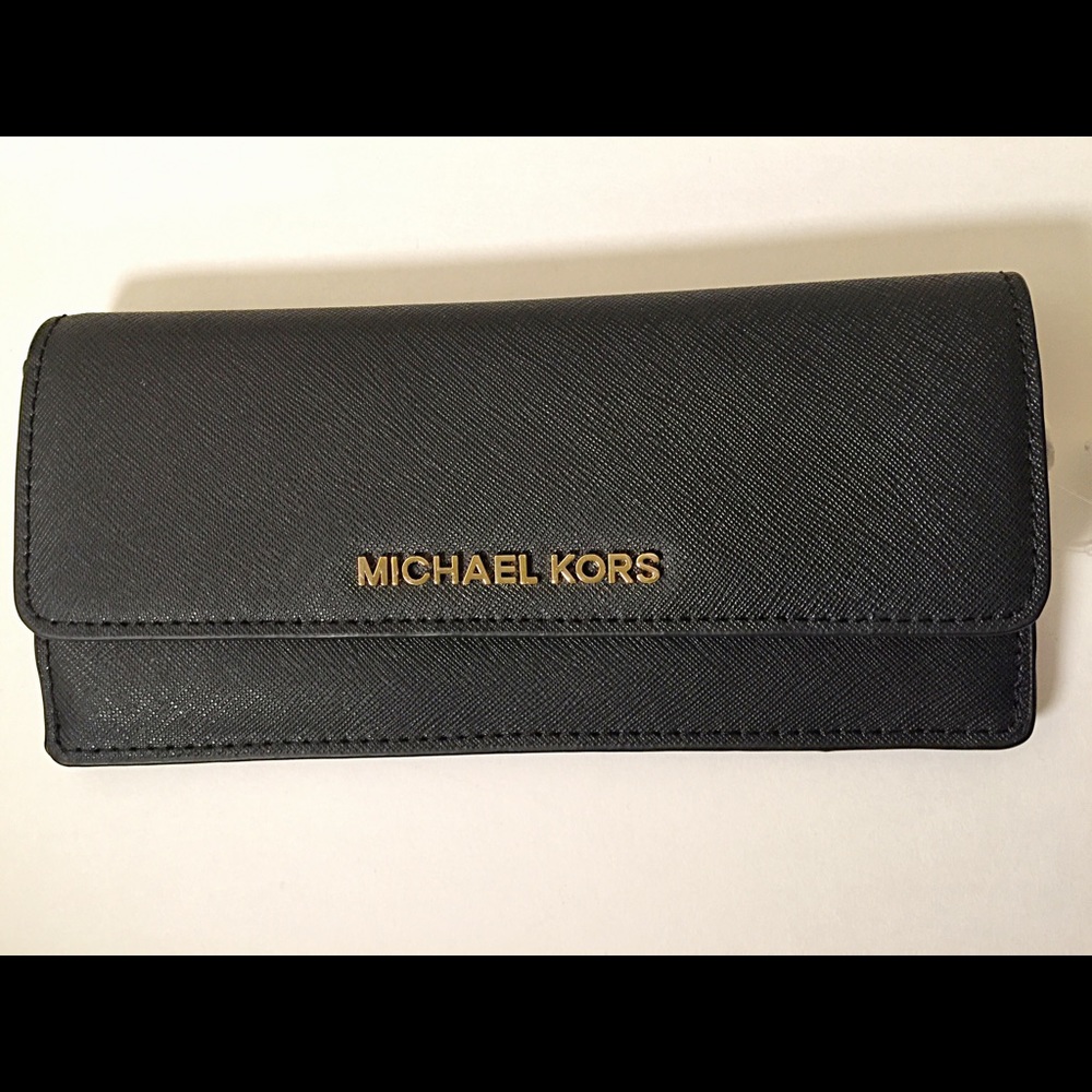 Michael Kors Jet Set Travel Flat Wallet Leather