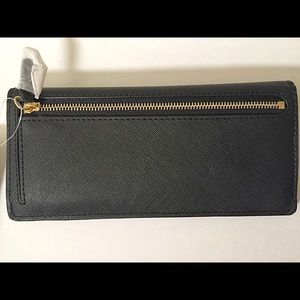 MICHAEL Michael Kors | Bags | Michael Kors Jet Set Travel Flat Wallet ...