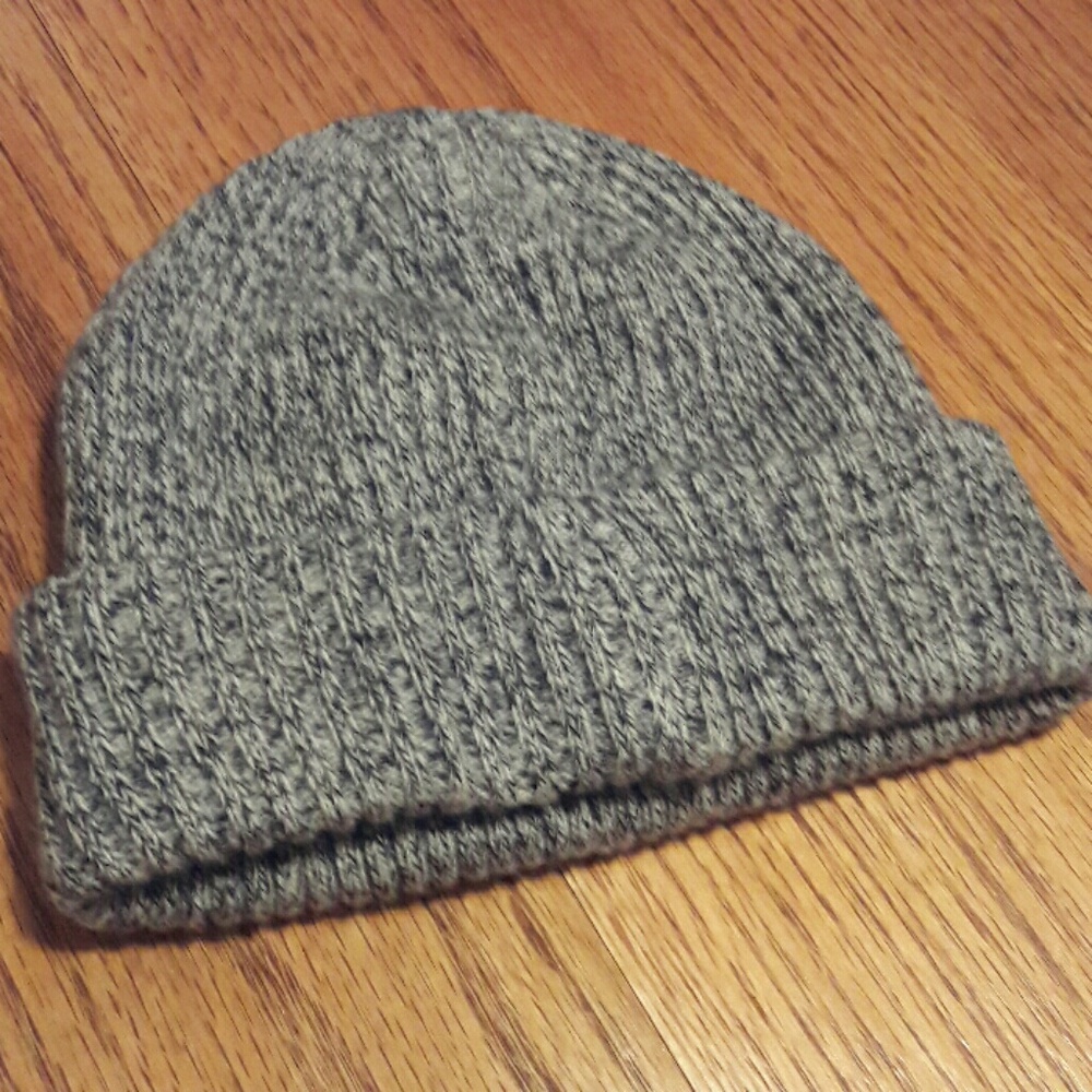 SOLD! H&M Beanie